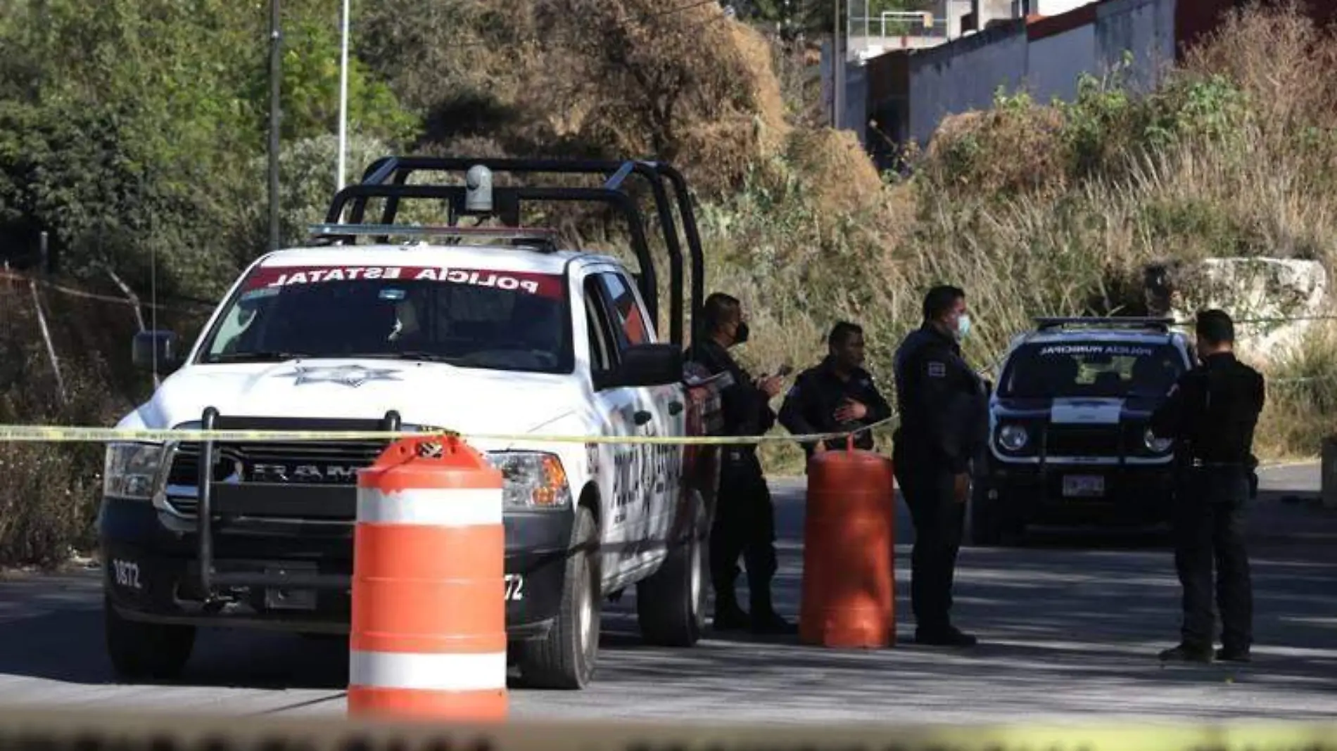 Hallan cuerpo de mujer asesinada con arma blanca en la colonia Riego Norte